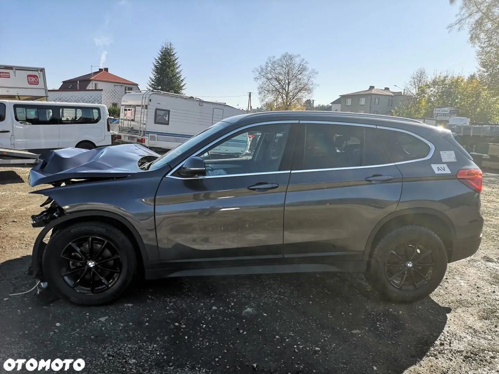 BMW X1 sDrive18d Advantage sport - 9
