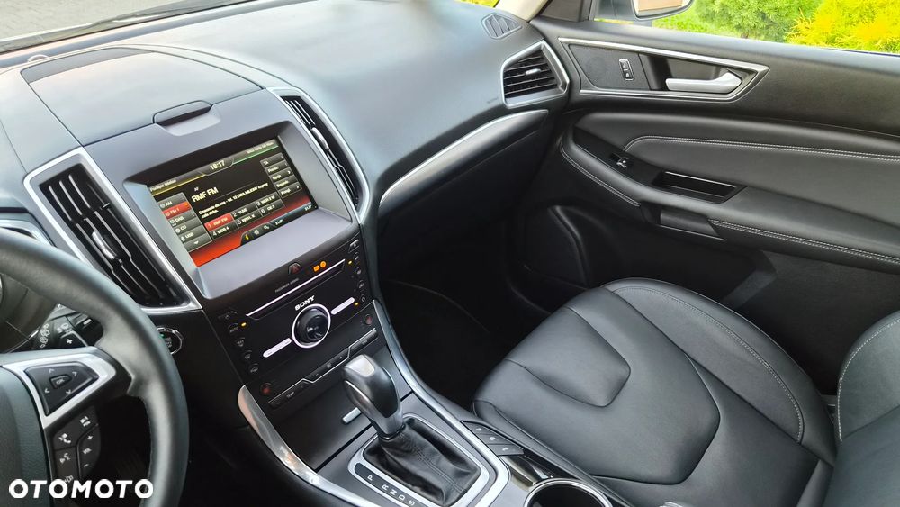 Ford S-Max 2.0 TDCi 4WD Titanium PowerShift - 13
