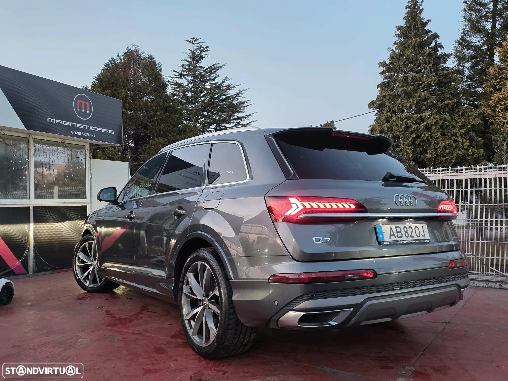 Audi Q7 3.0 TDI E-tron quattro S-line Tiptronic - 45