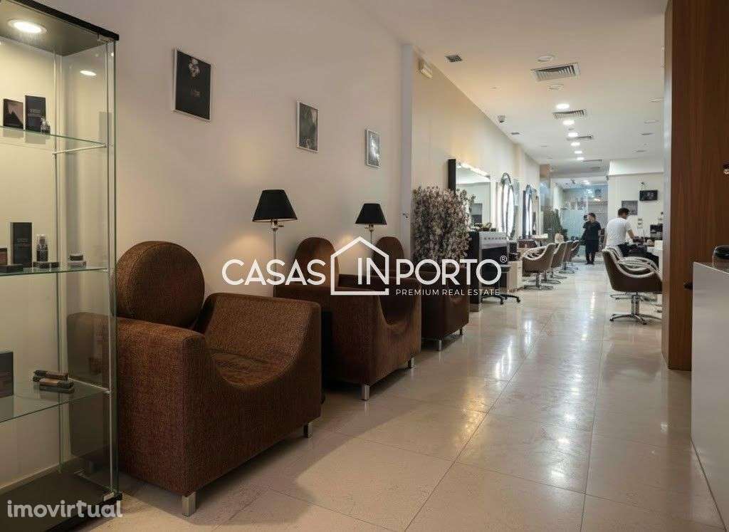 Loja com Duas Frentes – Zona Marquês / Combatentes - Grande imagem: 2/30