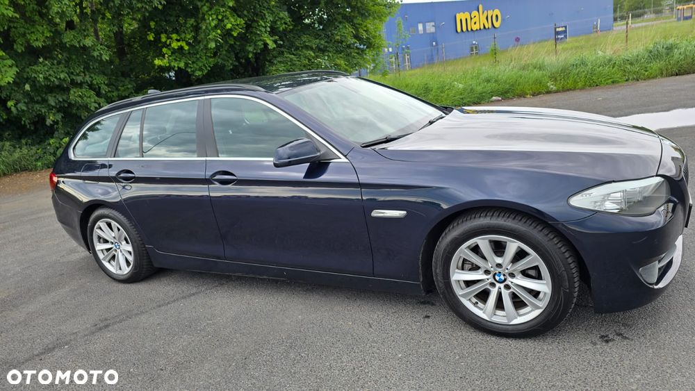 BMW Seria 5 520d - 6
