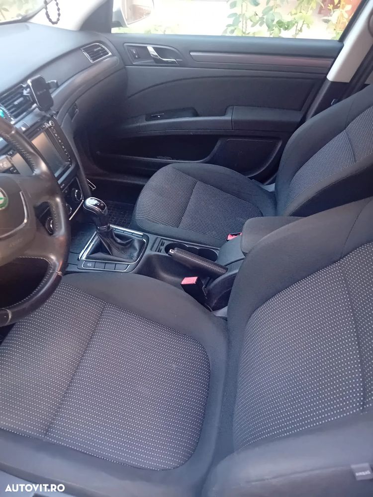 SKODA Superb 2012 — imagine 8