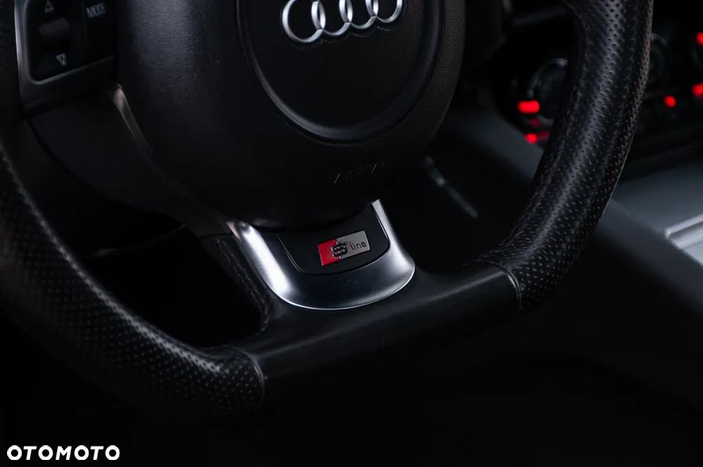 Audi TT Coupé 2.0 TDI quattro - 35