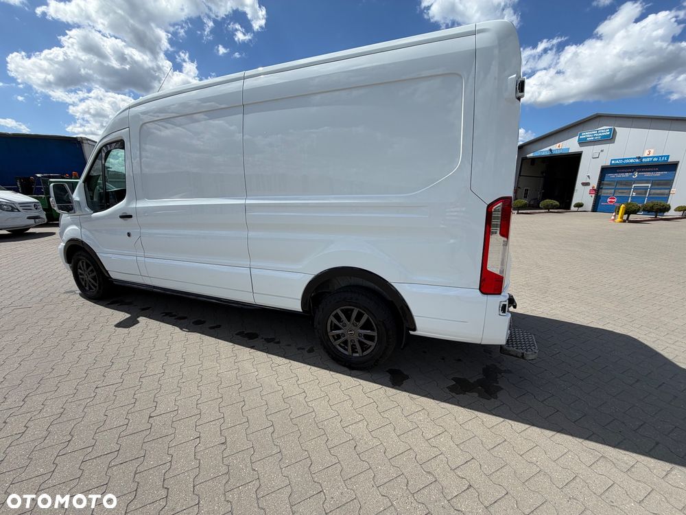 Ford Transit - 4