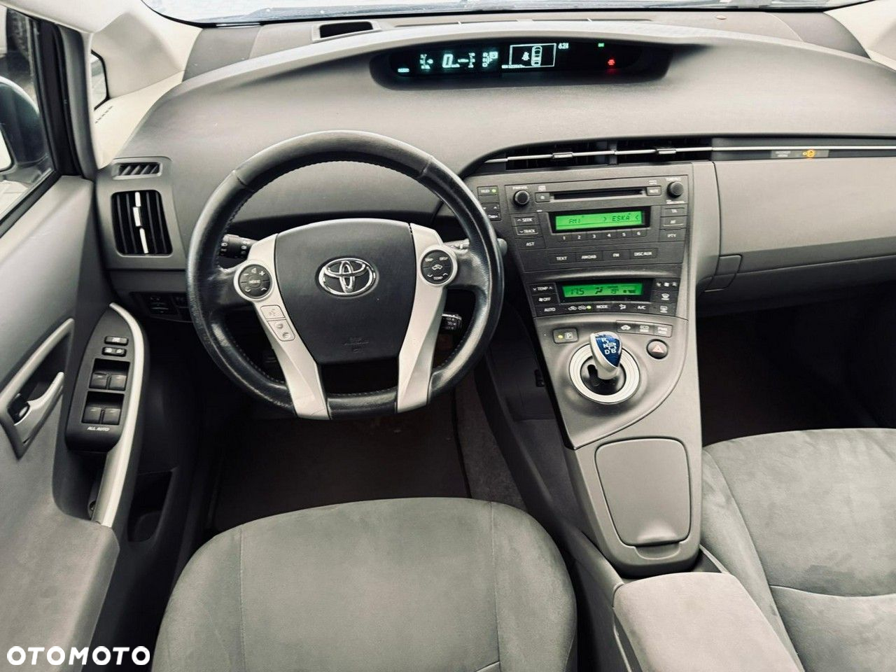 Toyota Prius - 23