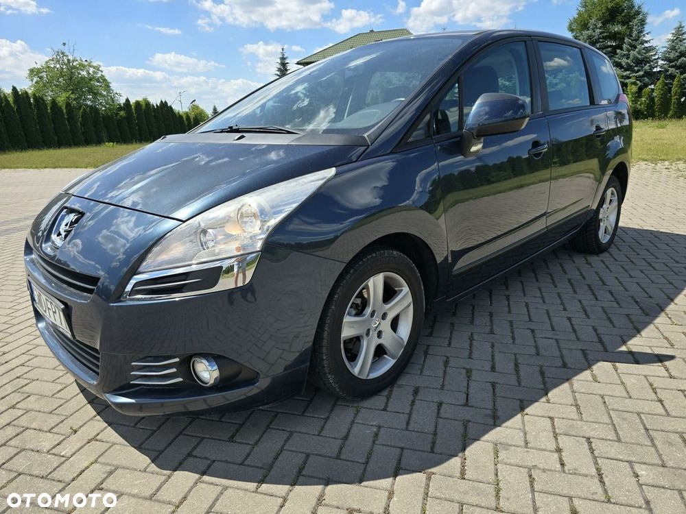 Peugeot 5008 - 3
