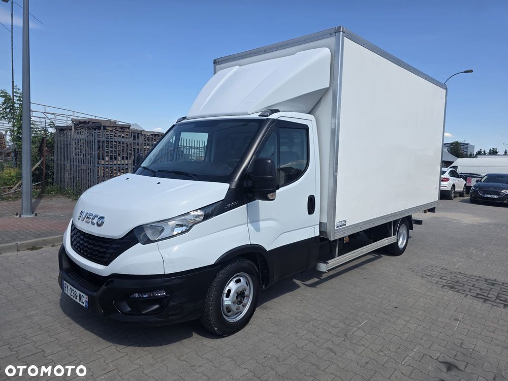 Iveco 35c14 Kontener+Winda