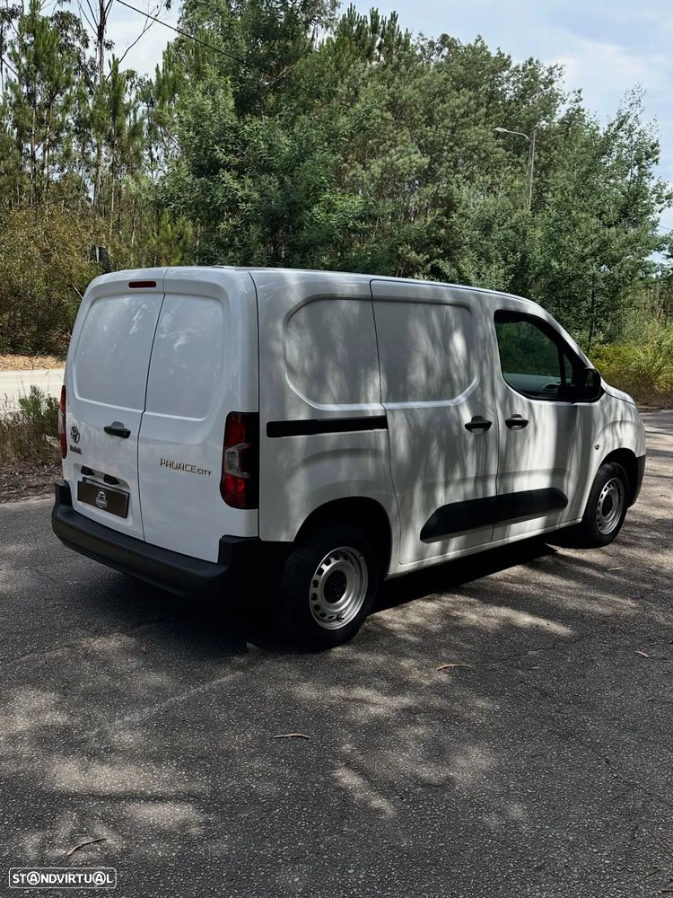 Toyota Proace City Verso 1.5D L1 Comfort - 4