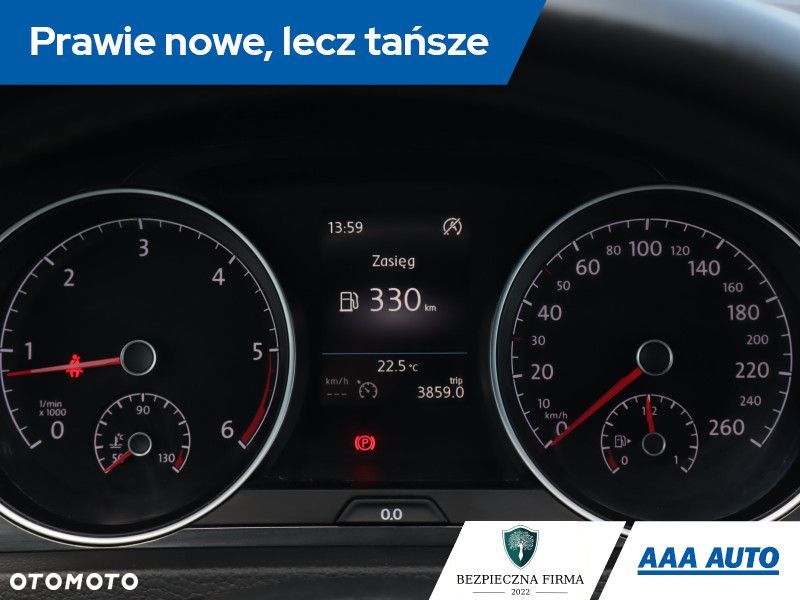 Volkswagen Golf - 12