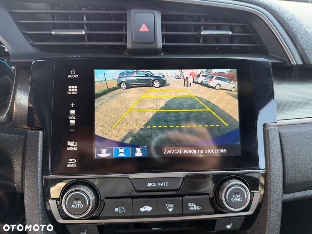 Honda Civic 1.0 T Comfort Sport Line - 34