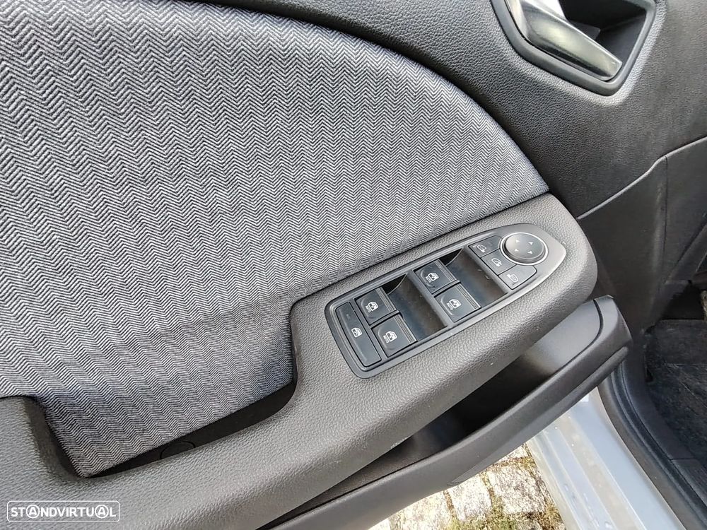 Renault Clio 1.0 TCe Intens Bi-Fuel - 12