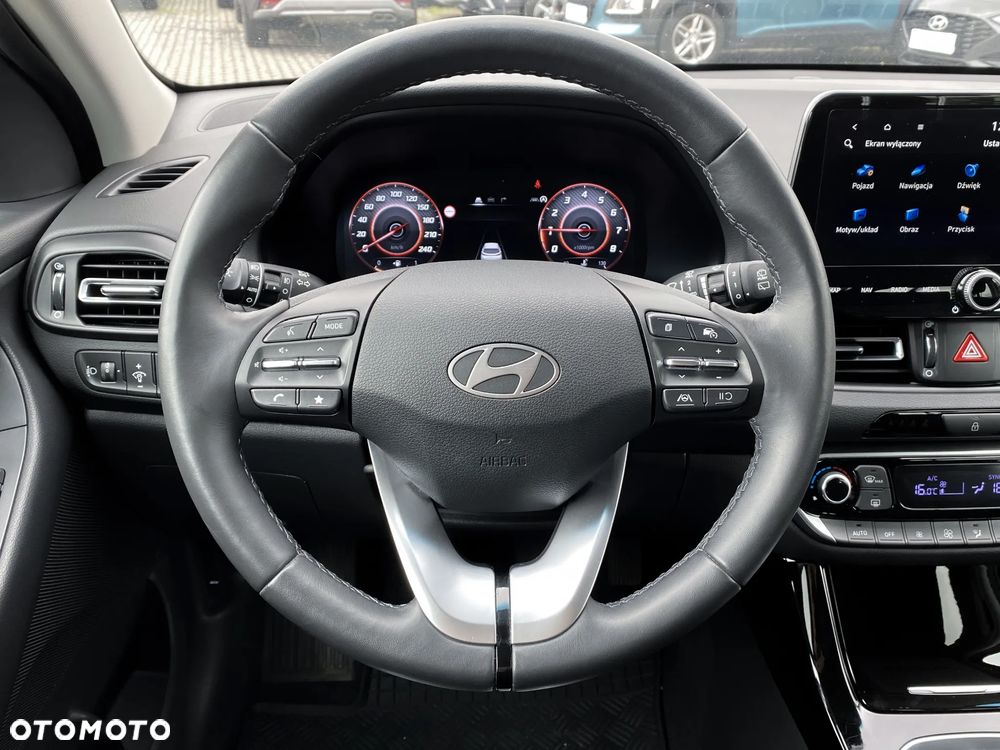 Hyundai i30 1.5 T-GDI 48V Smart Plus - 27