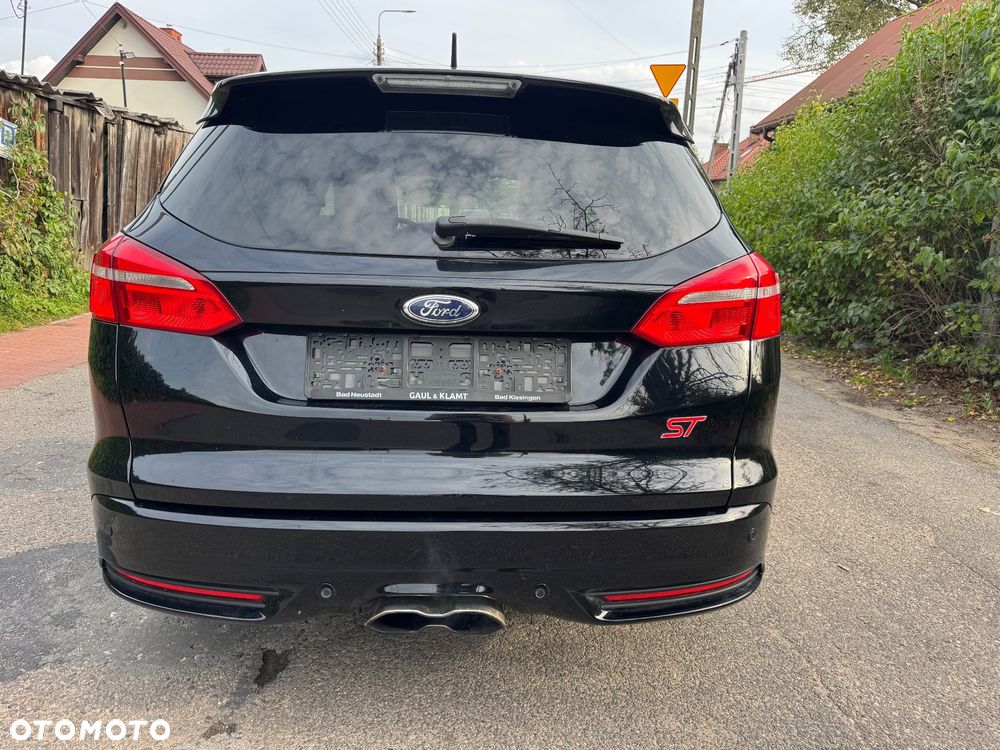 Ford Focus 2.0 EcoBoost ST mit Leder-Exclusiv-Paket - 5