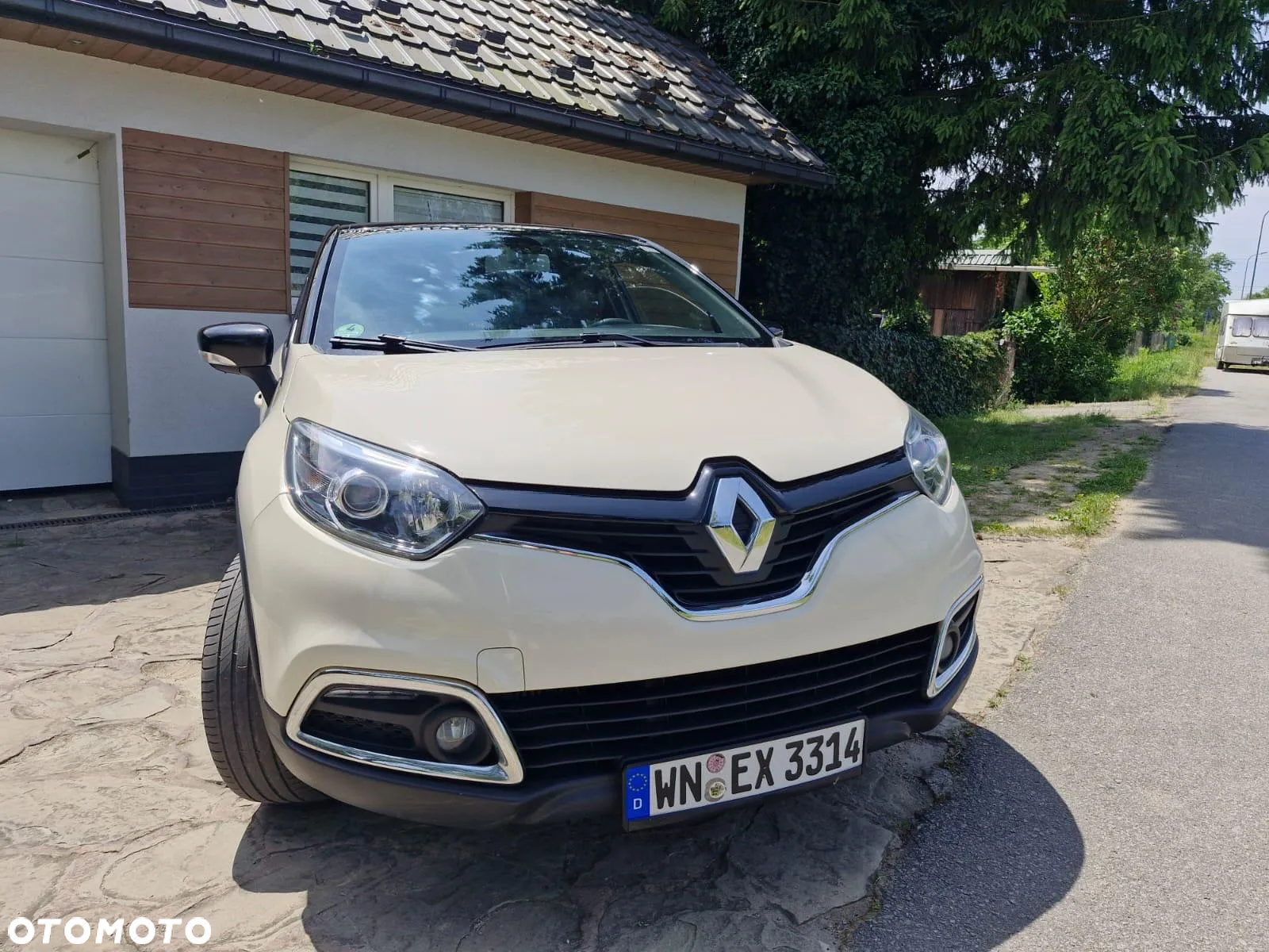 Renault Captur (ENERGY) TCe 90 BOSE EDITION - 27