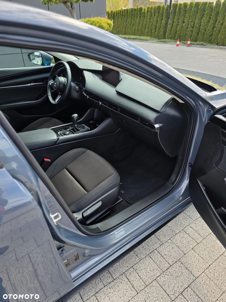 Mazda 3 2.0 mHEV Hikari - 19