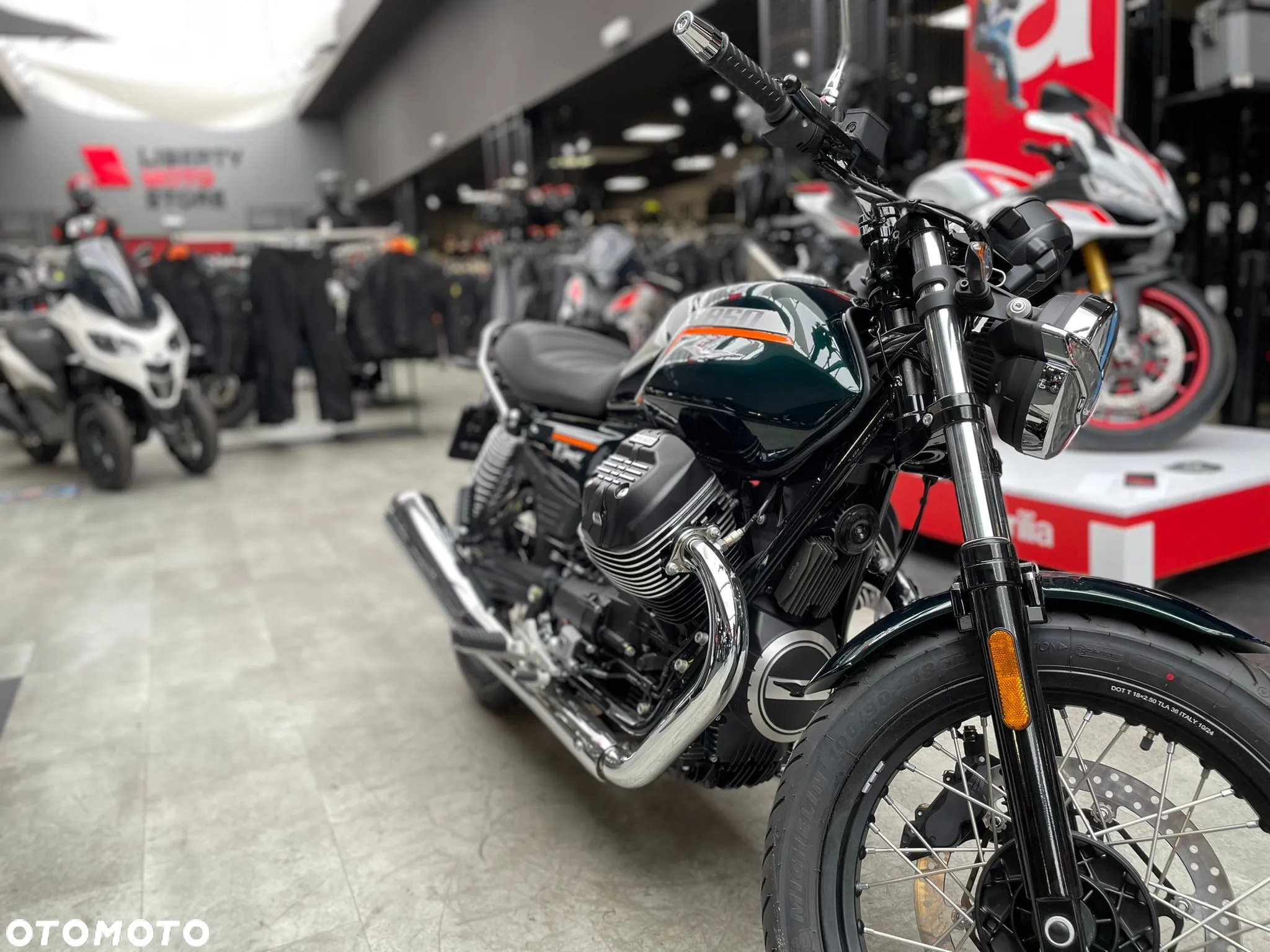Moto Guzzi V7 - 14