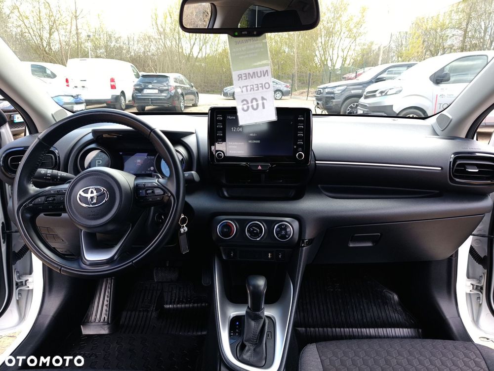 Toyota Yaris 1.5 Comfort CVT - 13
