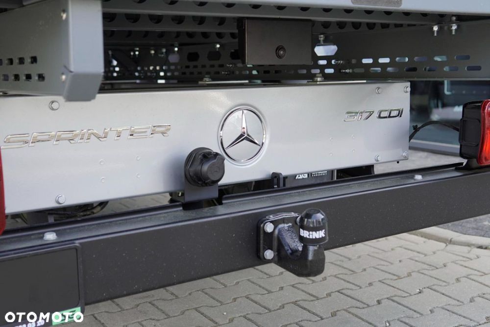 Mercedes-Benz Sprinter - 6