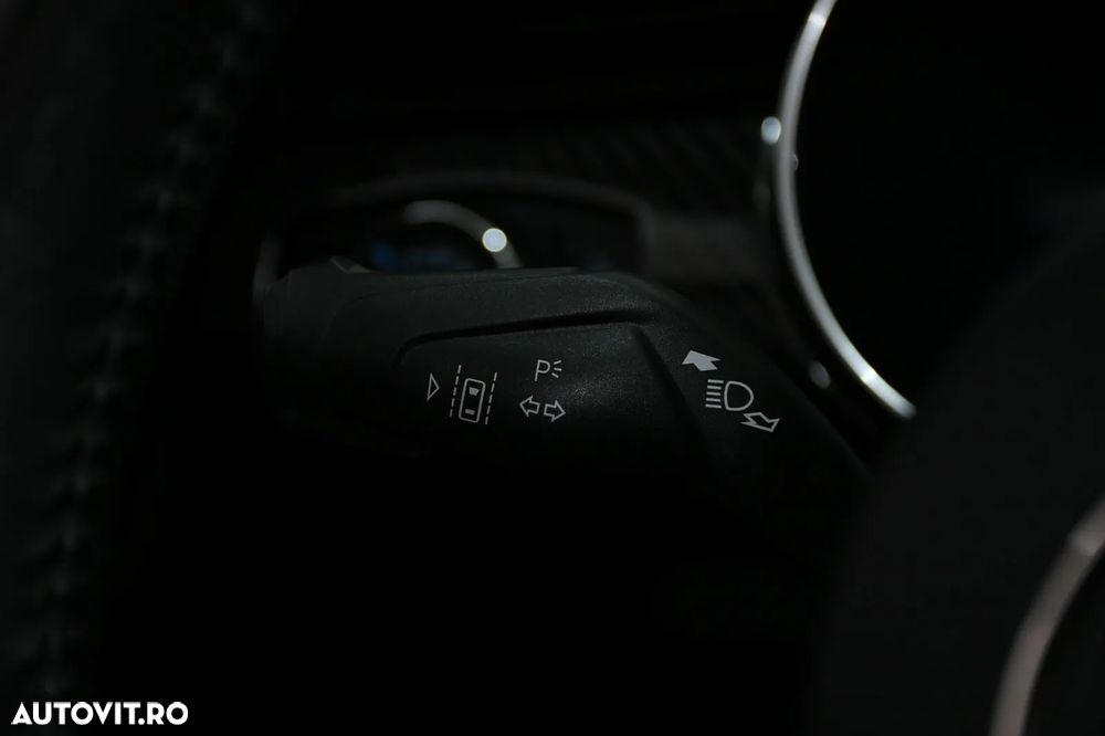 Ford Mustang - 30