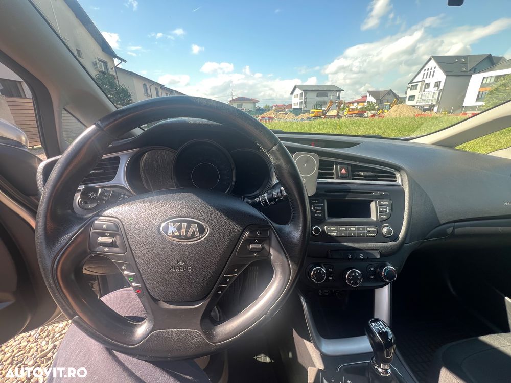 Kia Ceed 1.6 CRDi Spirit - 16