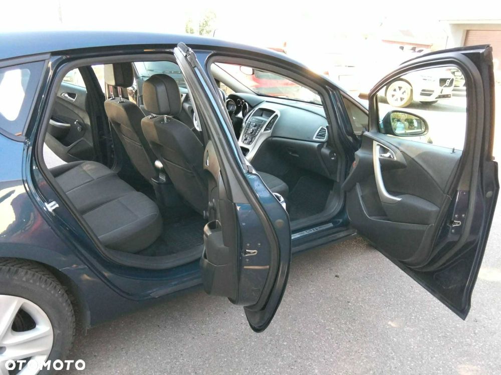 Opel Astra - 1