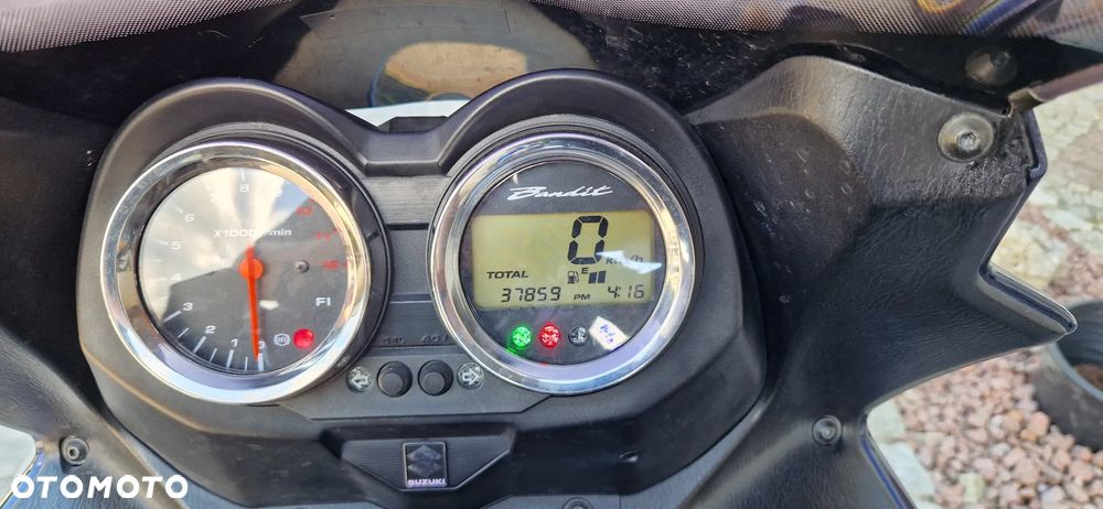 Suzuki Bandit - 6