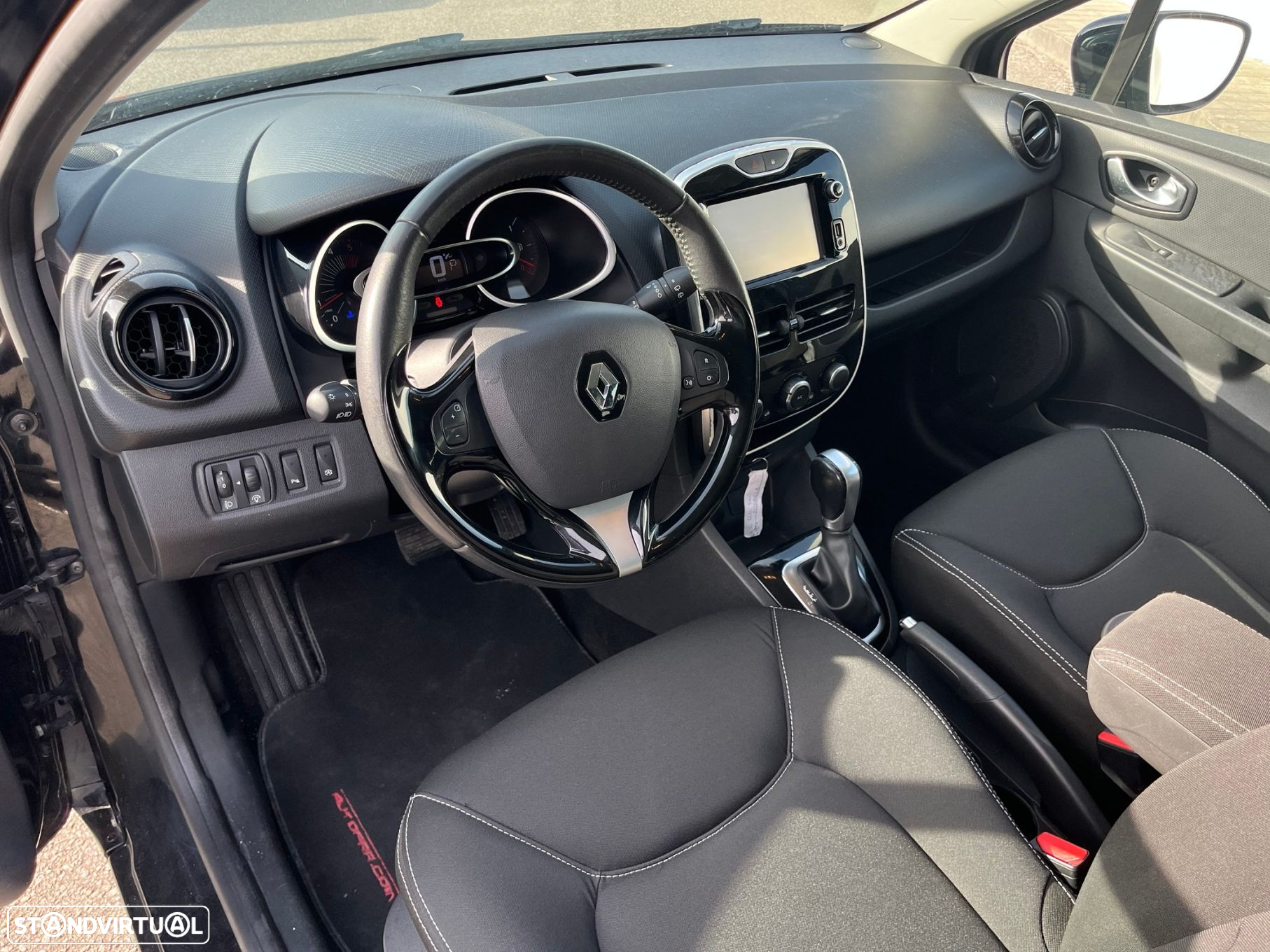 Renault Clio Sport Tourer 1.5 dCi Dynamique S EDC - 13