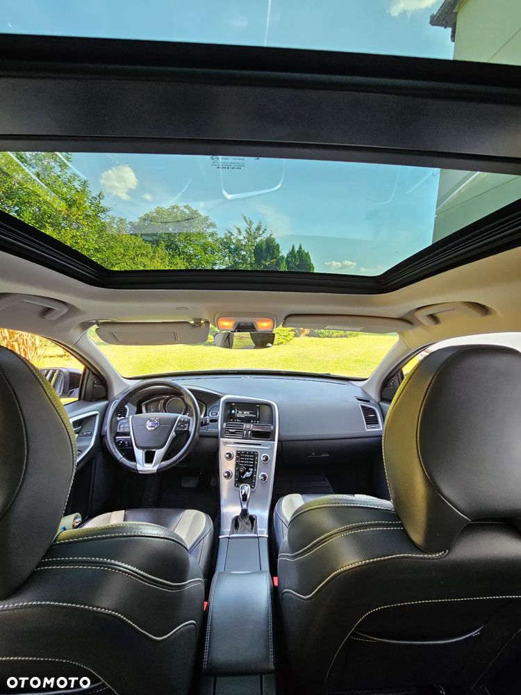 Volvo XC 60 T5 Geartronic Momentum - 8