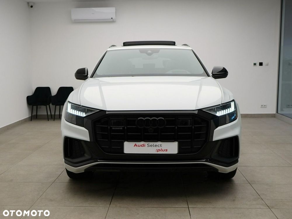 Audi Q8 - 7