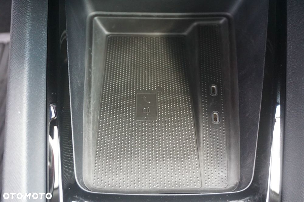 Skoda Octavia 2.0 TDI DSG 4x4 Scout First Edition - 13