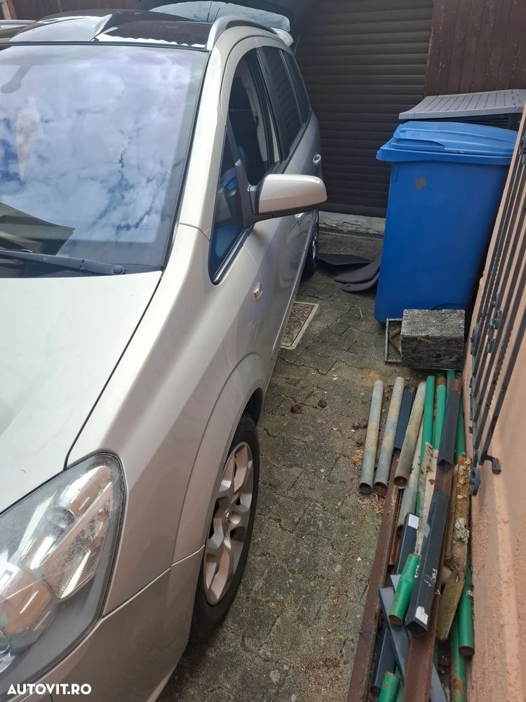 Opel Zafira - 6