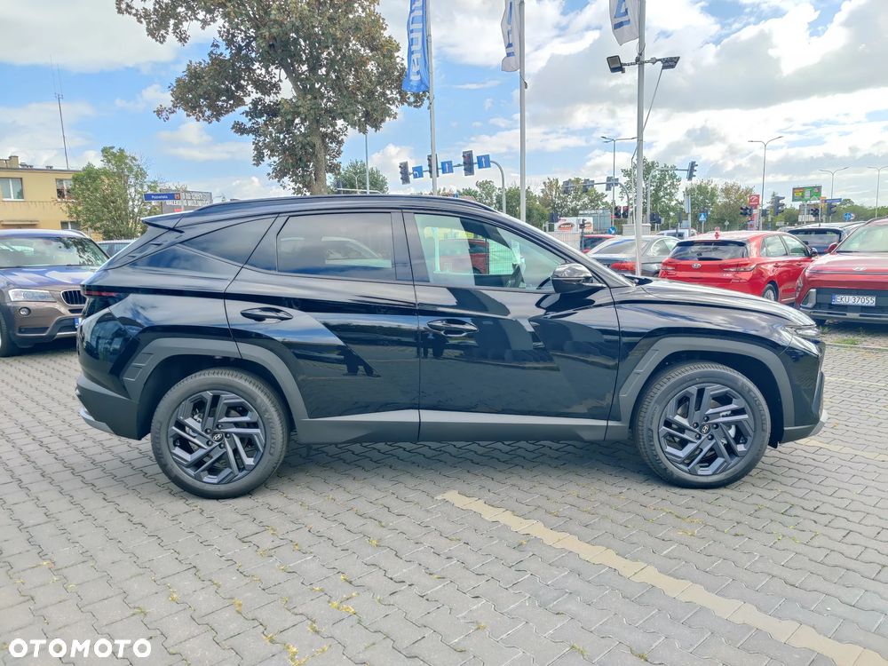 Hyundai Tucson 1.6 T-GDi HEV Smart Black 2WD - 3