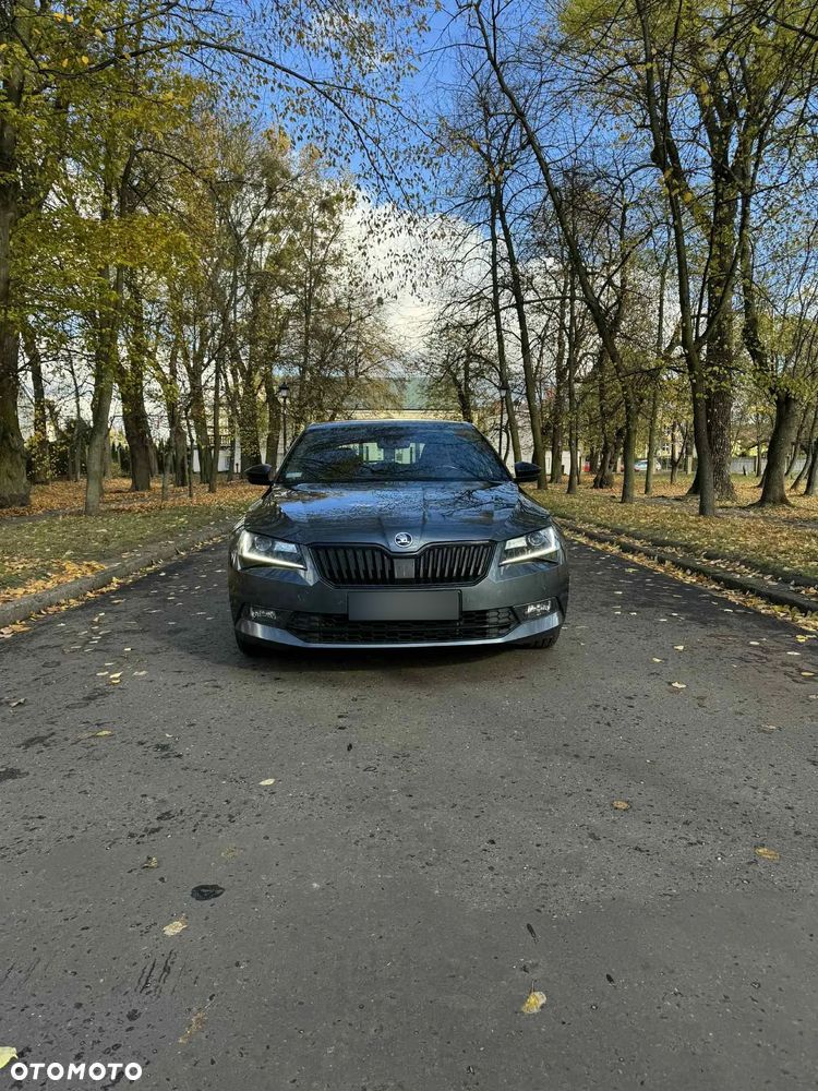 Skoda Superb 2.0 TSI Sportline DSG - 6