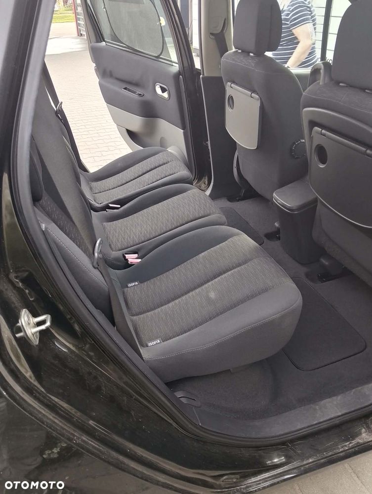 Renault Scenic 1.6 16V Conquest - 10