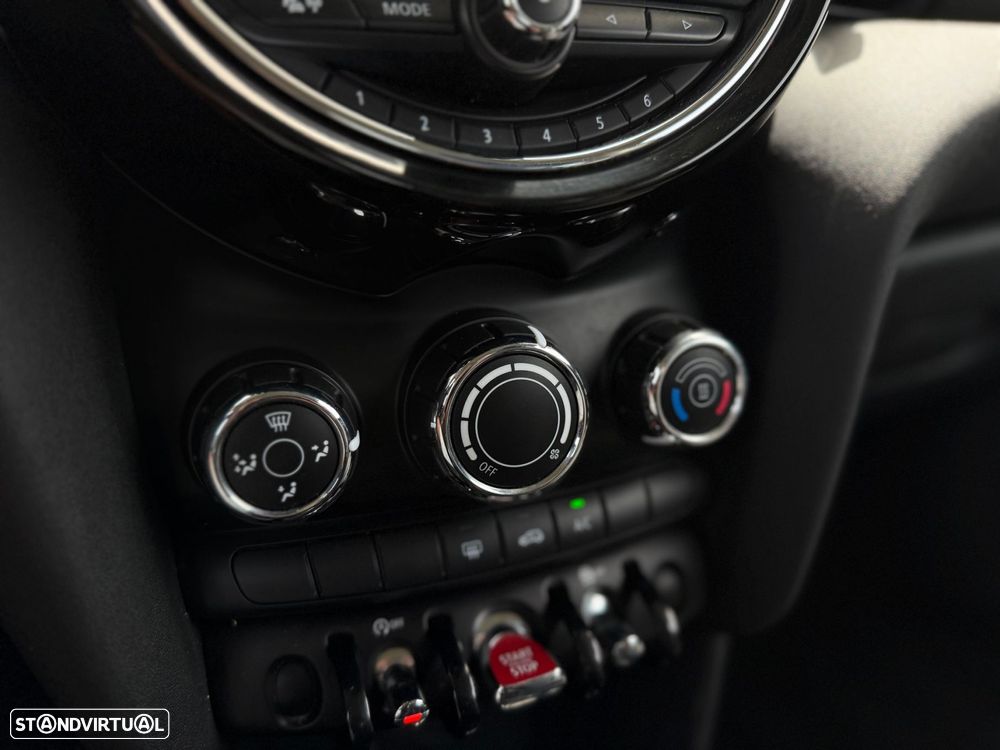 MINI 3 Portas One D - 34