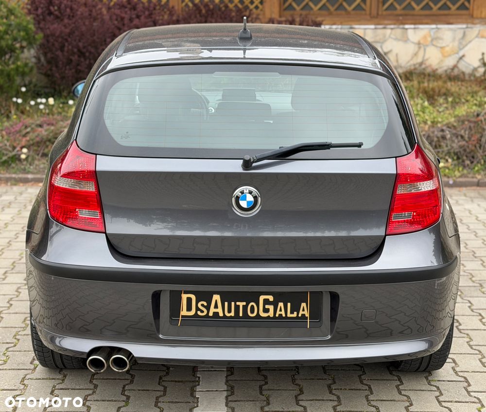 BMW Seria 1 116i - 8