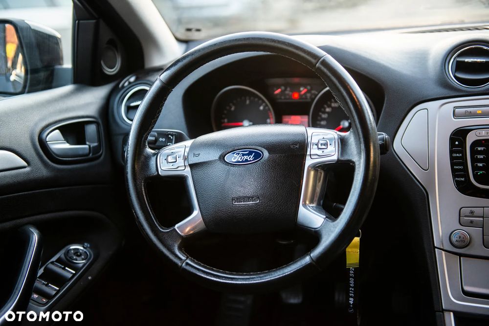 Ford Mondeo 2.0 TDCi Cool & Sound - 30