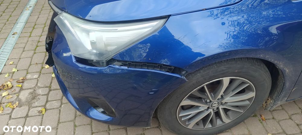 Toyota Avensis 2.0 D-4D Prestige - 27