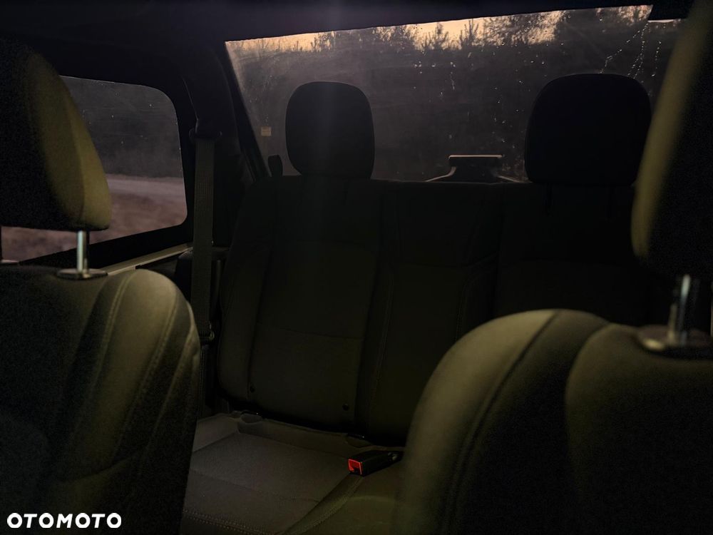 Jeep Wrangler - 28