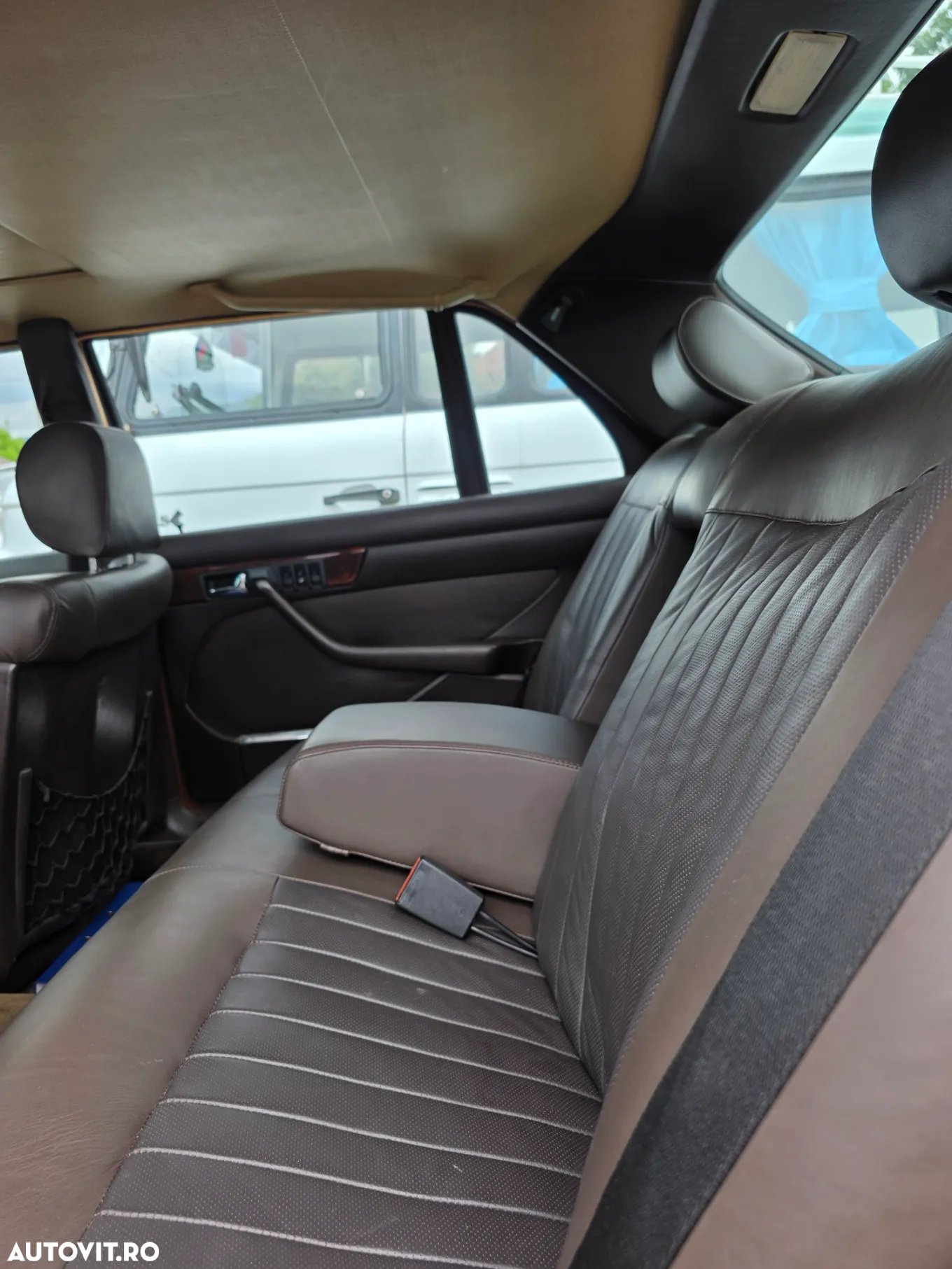 Mercedes-Benz 500 SEL - 8