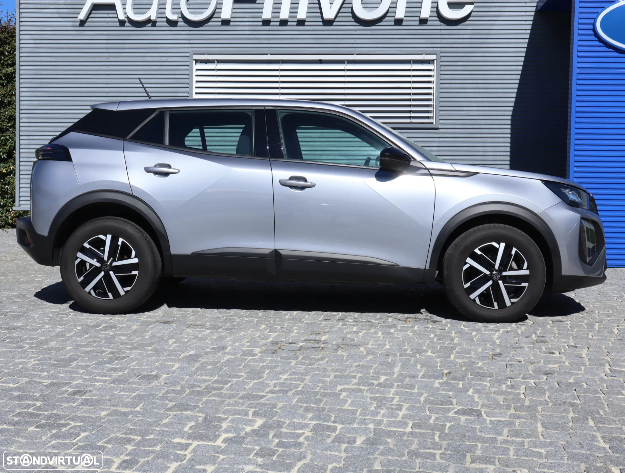 Peugeot 2008 1.2 PureTech Active - 4