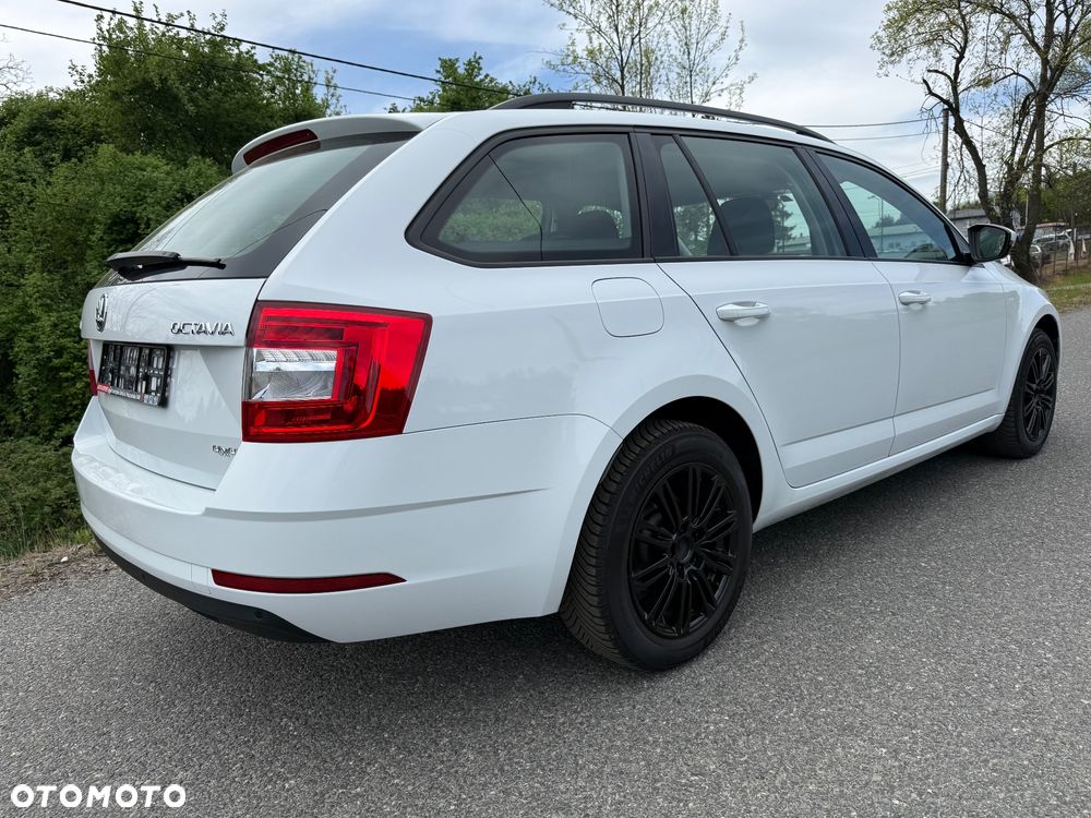 Skoda Octavia 1.6 TDI Style - 12