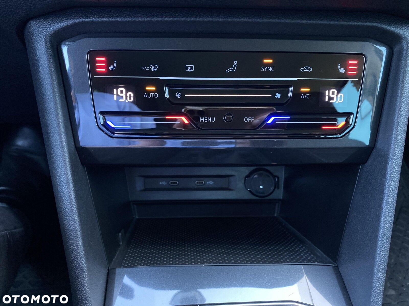 Volkswagen Tiguan 1.5 TSI EVO Life DSG - 17