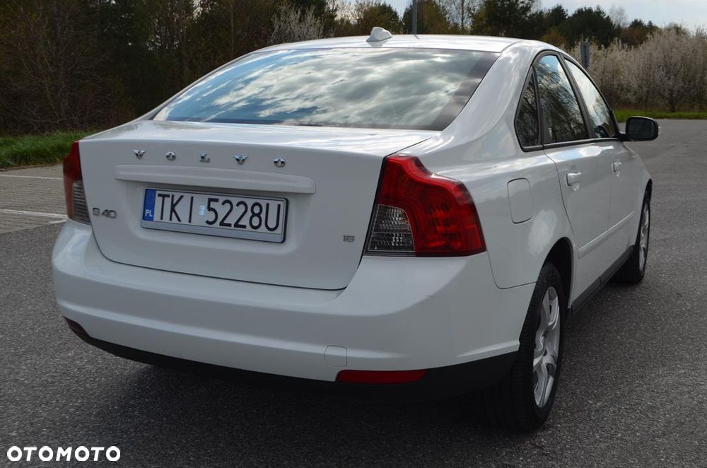 Volvo S40 1.6 Sport - 14