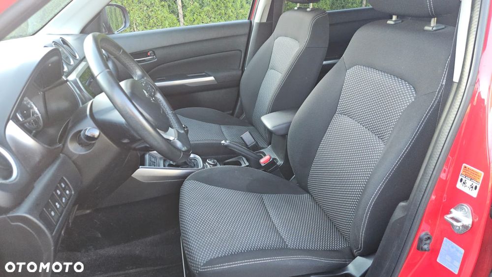Suzuki Vitara 1.4 Boosterjet Hybrid Allgrip Comfort - 14