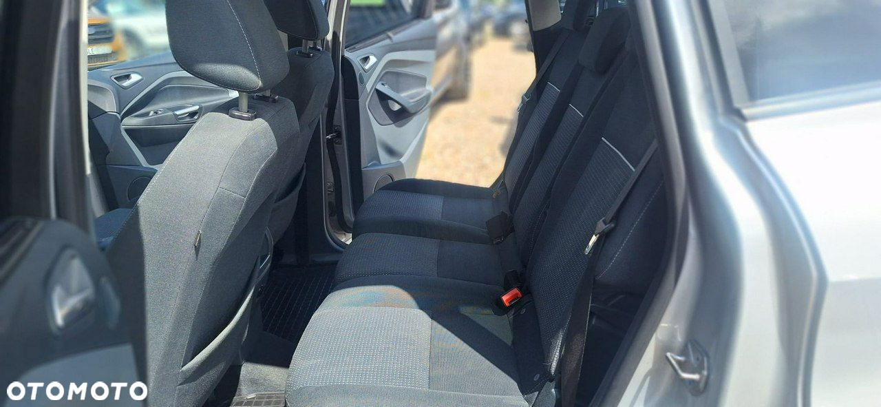Ford C-MAX - 19