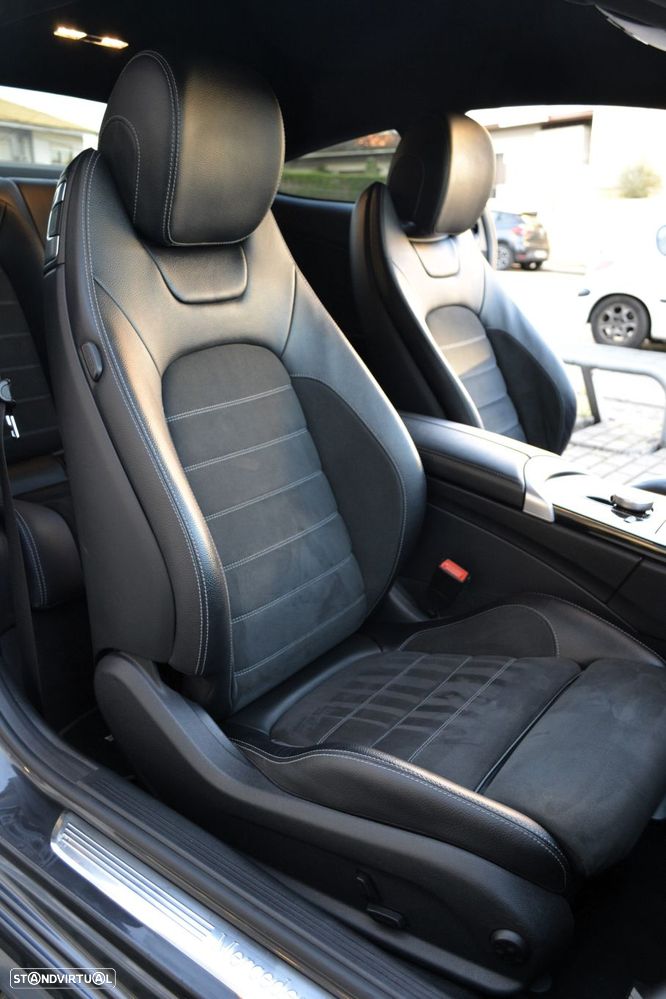 Mercedes-Benz C 300 AMG Line - 29