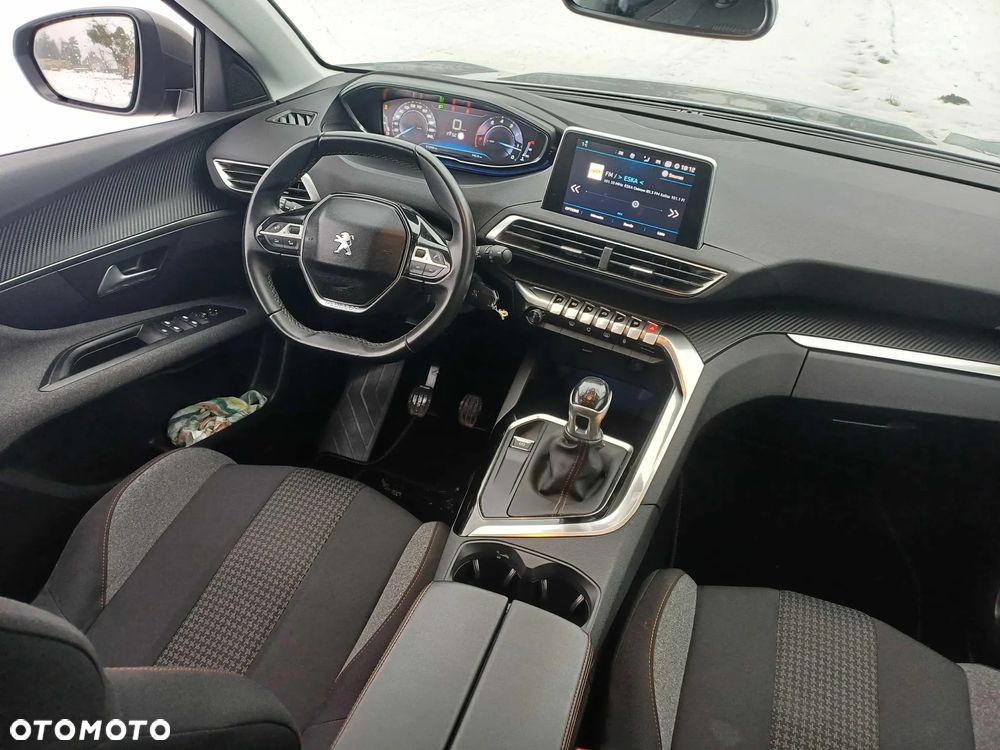 Peugeot 3008 - 15