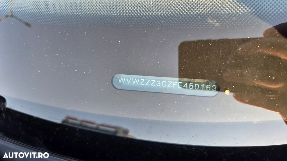 Volkswagen Passat 1.6 TDI SCR DSG Comfortline - 11