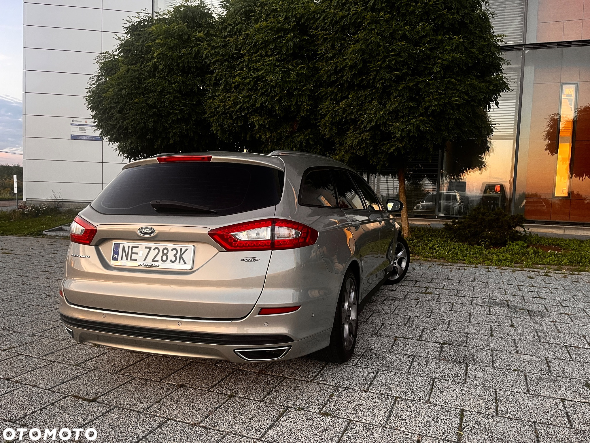 Ford Mondeo - 4